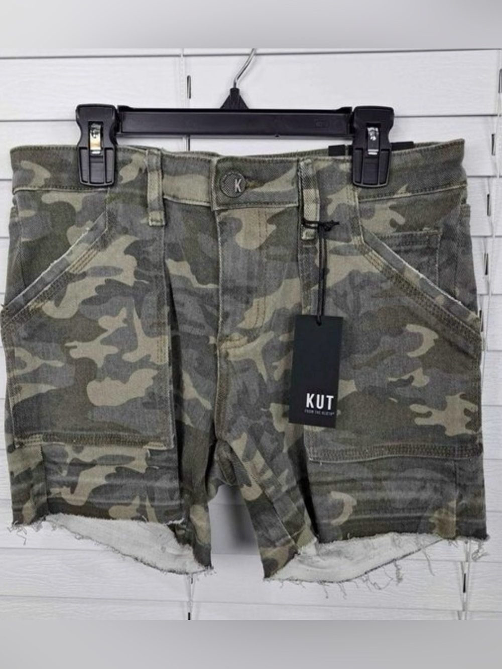 Kut from the Kloth Women's Camo Cargo Cutoff Shorts - Olive/Gray